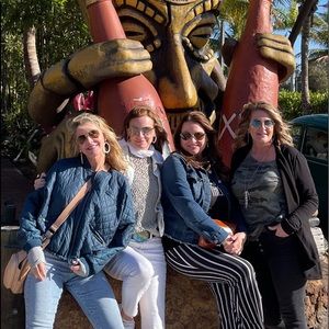 Meet your Posher, Sherry